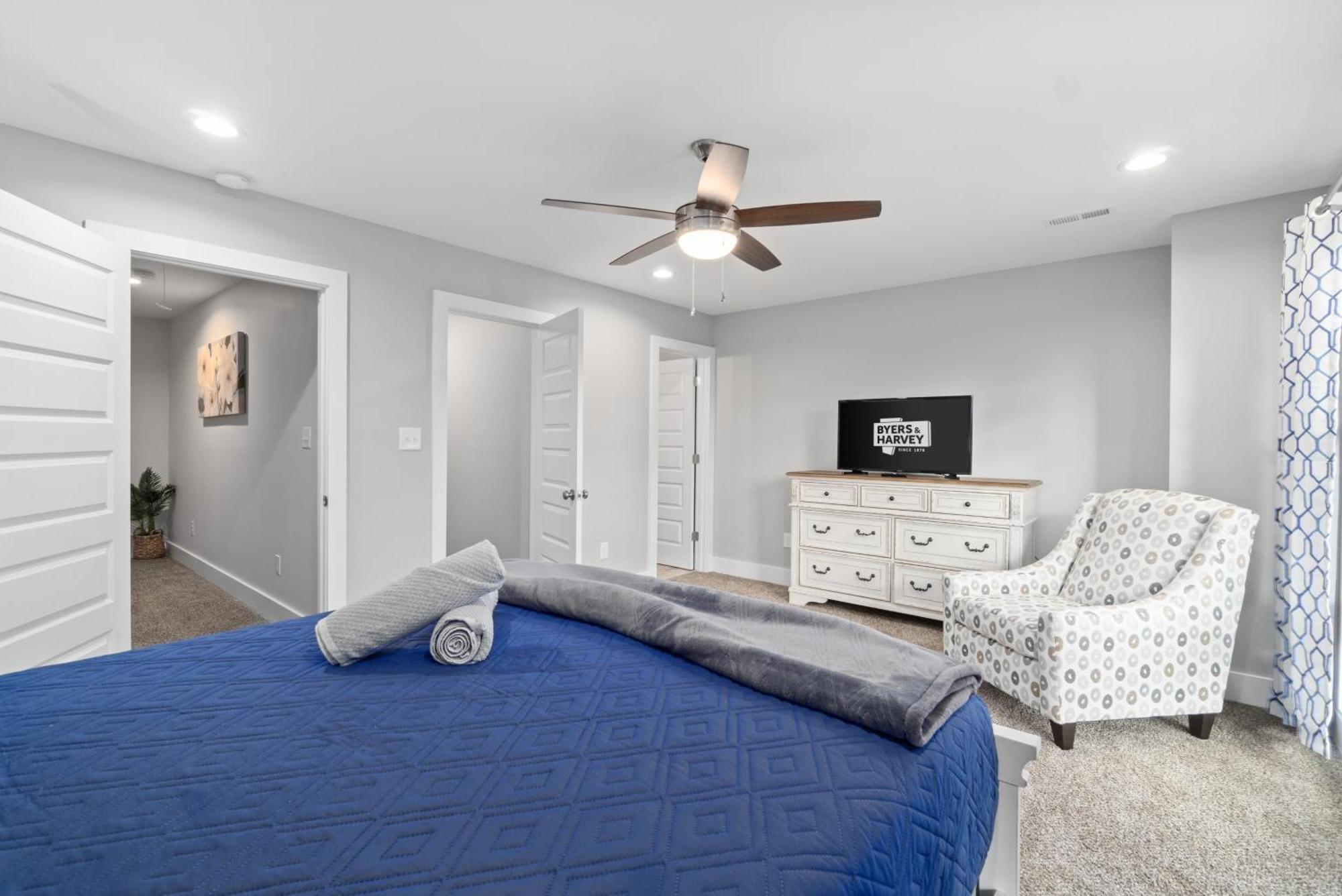 Villa Rebecca'S Downtown Luxury Living Clarksville Esterno foto